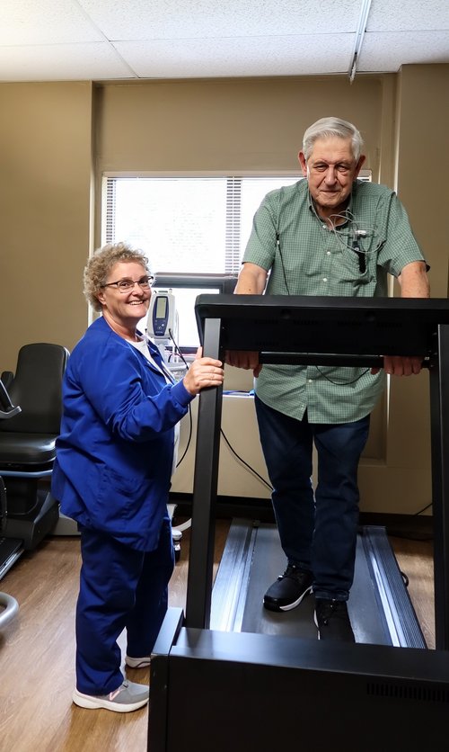 Mary standing w pt on treadmill